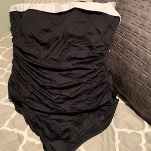 Super cute Ralph Lauren Black/white swimsuit